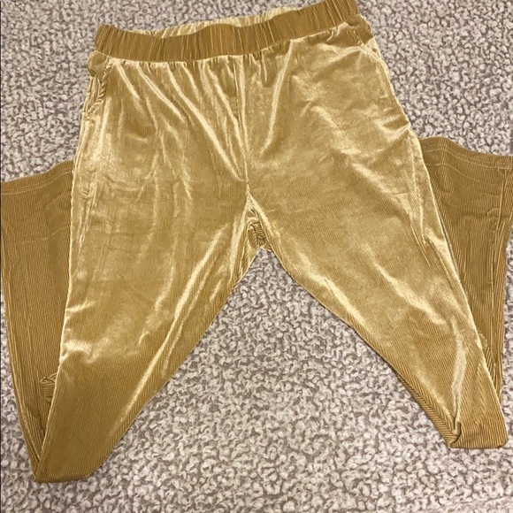 Brand new, never even worn. - Picture 1 of 1